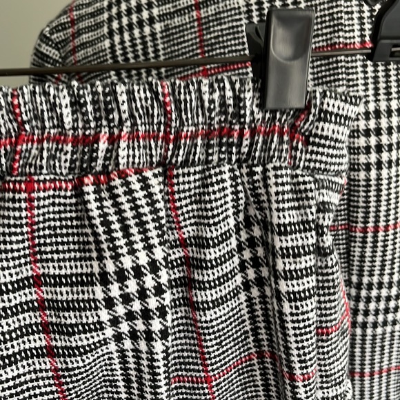 WOMAN PANT SUIT - Picture 3 of 9